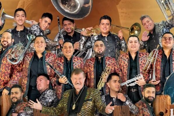 Desde Las Trancas, Banda Lirio y Estrellas de Sinaloa de Germán Lizárraga