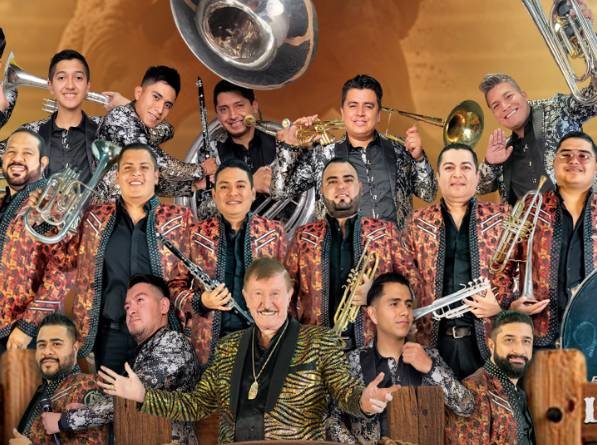 Desde Las Trancas, Banda Lirio y Estrellas de Sinaloa de Germán Lizárraga