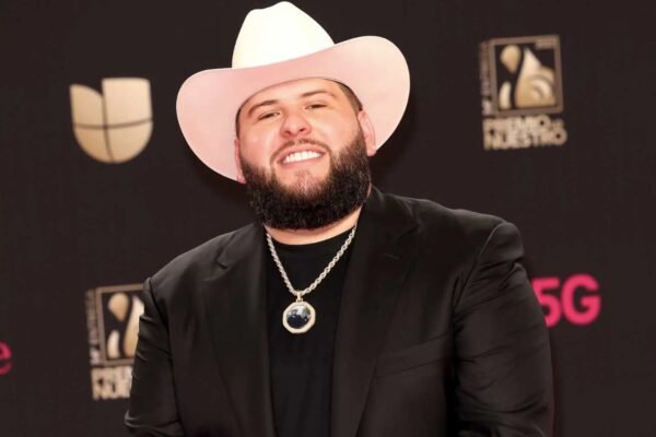 El Fantasma y José Alfredo Jiménez.