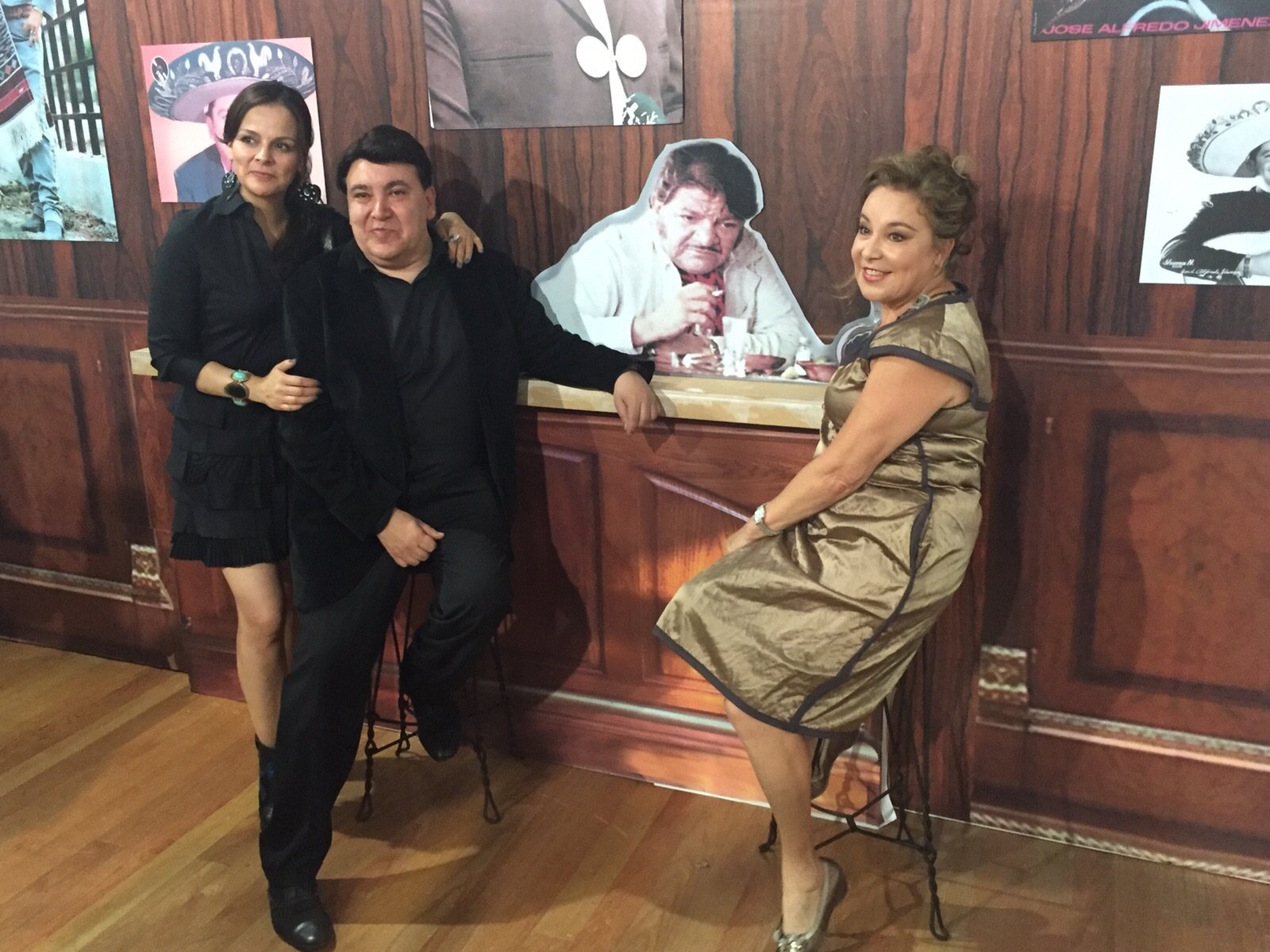 José Alfredo Jiménez Jr. junto a su hermana Paloma Jiménez Gálvez, con quien compartió el compromiso de preservar el legado de su padre.